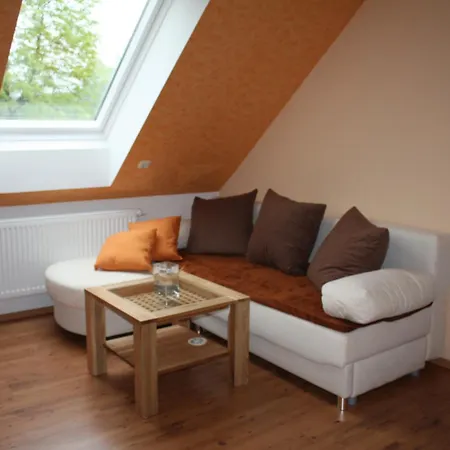 Apartment Am Fusse Des Poehlberg